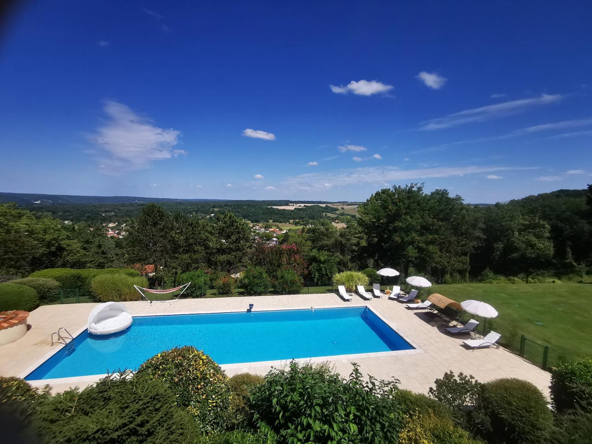 Appartements Vallee Verte Razac-sur-l'Isle Exterior photo
